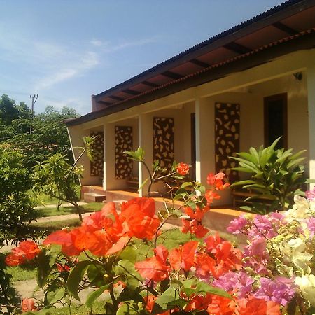 Kiayazo Hotel Gili Trawangan Exterior photo