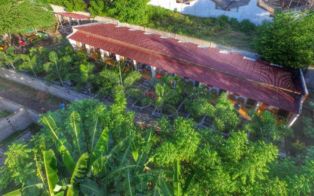 Kiayazo Hotel Gili Trawangan Exterior photo